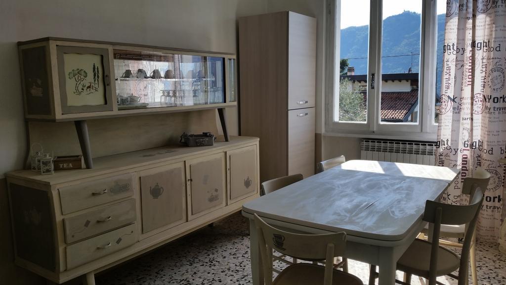 Apartment Iseo Lake Sale Marasino Camera foto